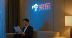 三年0佣金，刘强东又烧了一把火
