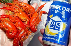 “爽酒”续命，当代年轻人的刚需小蓝罐！