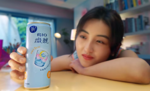 品牌抢占 “核心时刻”：从日落到微醺，RIO 如何成为情绪锚点