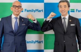 日本全家便利店宣布更换社长，用数字化破解困局