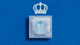 2022年中飙车海报，杜蕾斯果然有一手！