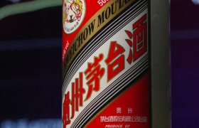 茅台“跳水”惊起千重浪